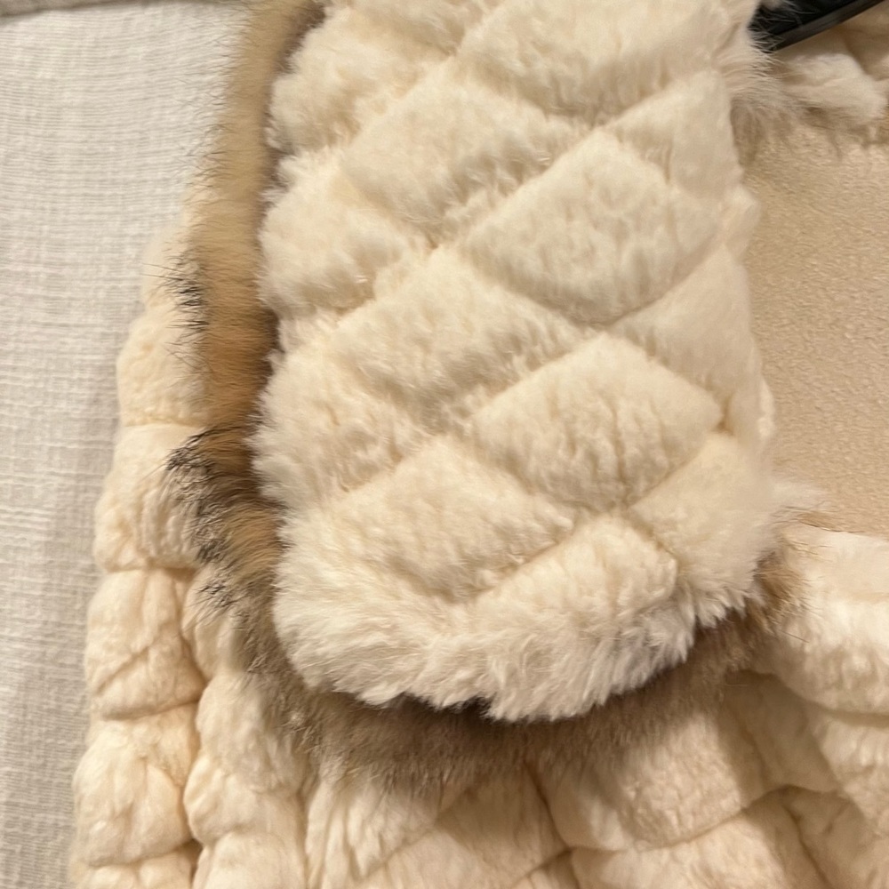 Midi Rabbit fur coat - Picture 8 of 9